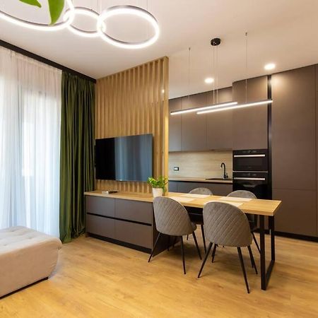 Elegant 2 Bedroom Retreat Бухарест Экстерьер фото